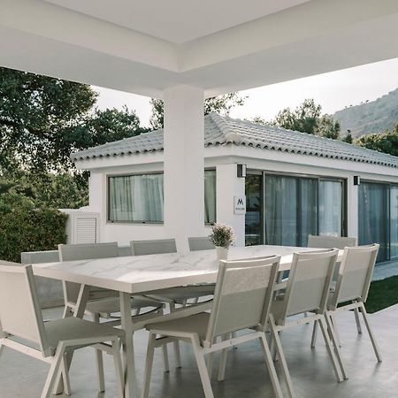 M Mansion Villa Pefki  ภายนอก รูปภาพ